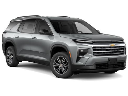 New 2025 Chevrolet Traverse LT w/ Driver Confidence Package image 32