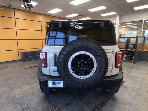 New 2025 Ford Bronco Badlands w/ Sasquatch Package image 6