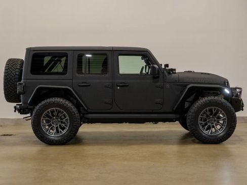 Used 2024 Jeep Wrangler Unlimited Rubicon 392 image 41