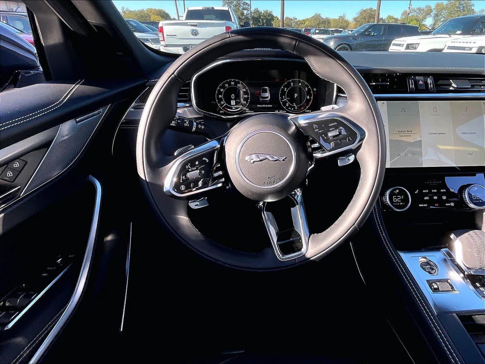 Used 2026 Jaguar F-PACE R-Dynamic S AWD/4WD image 8
