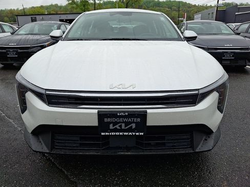 New 2026 Kia K4 FWD image 2