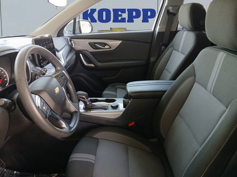 Used 2025 Chevrolet Blazer LT FWD image 10