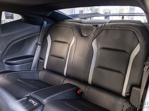 Used 2018 Chevrolet Camaro SS RWD image 23