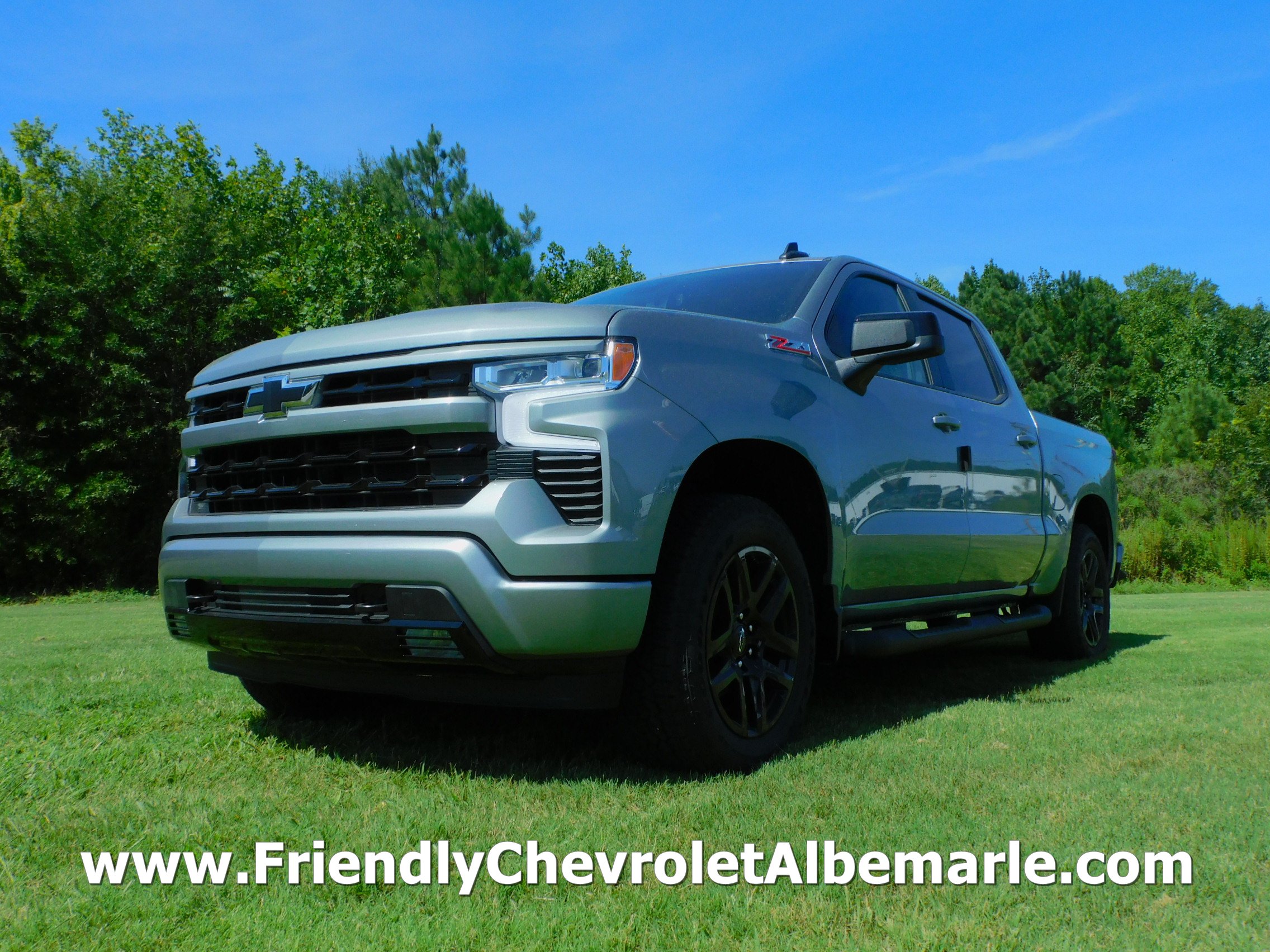 New 2026 Chevrolet Silverado 1500 RST AWD/4WD image 1