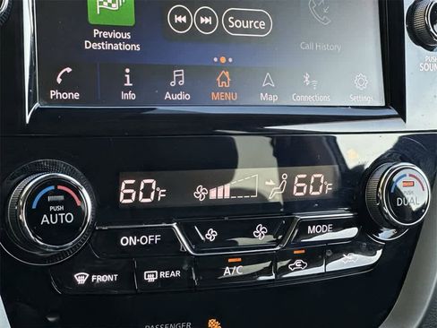 Used 2023 Nissan Murano SL image 20