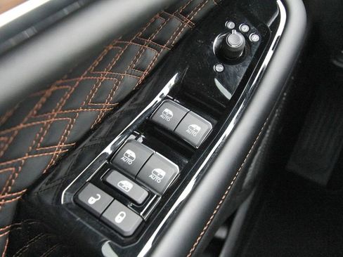 Used 2023 Jeep Grand Cherokee Summit w/ Adv Protech Group IV RWD image 25