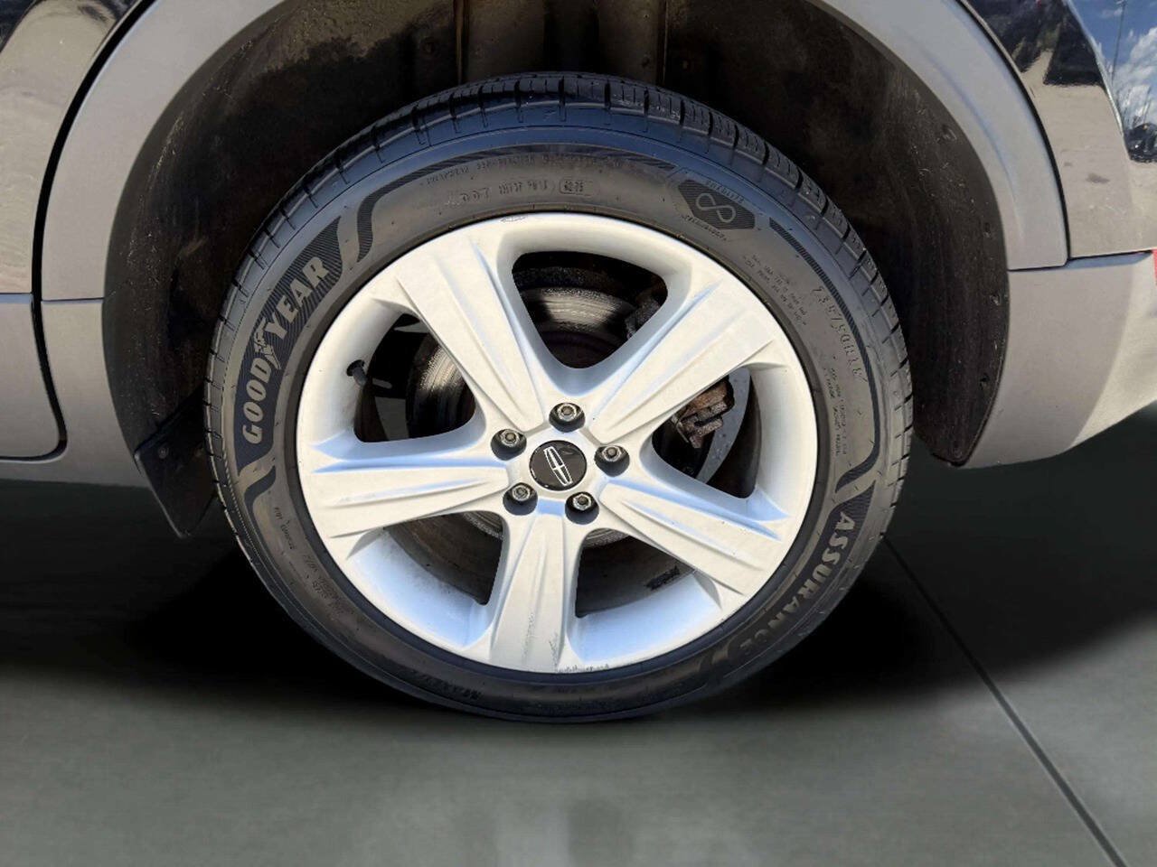Used 2017 Lincoln MKC Premiere FWD image 21