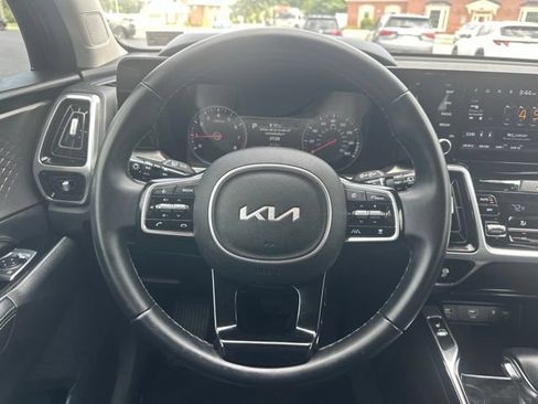 Used 2022 Kia Sorento SX AWD/4WD image 31