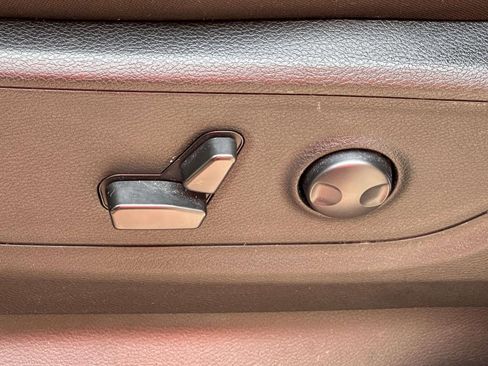 Used 2022 RAM 1500 Big Horn AWD/4WD image 13