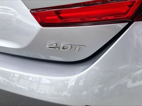 Used 2018 Honda Accord EX-L image 10