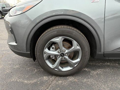 Used 2025 Ford Escape ST-Line w/ Tech Pack #1 AWD/4WD image 10