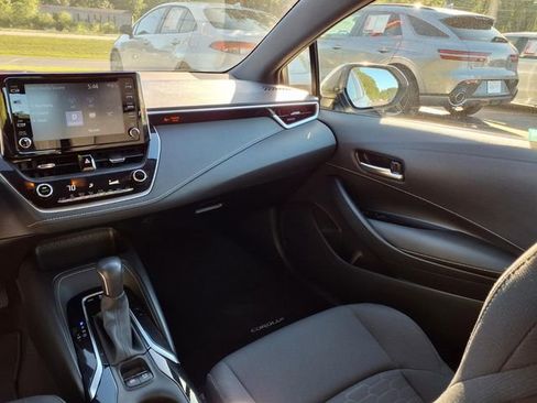 Used 2019 Toyota Corolla SE FWD image 11