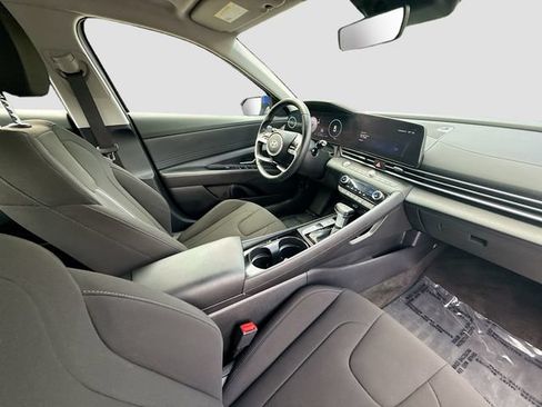 Certified 2024 Hyundai Elantra SEL w/ Convenience Package FWD image 26