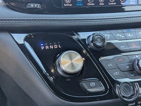 Used 2018 Chrysler Pacifica Limited w/ Advanced Safetytec Group image 14