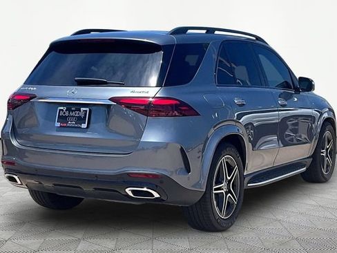 Used 2025 Mercedes-Benz GLE 450 4MATIC image 2