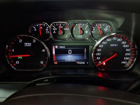 Used 2016 GMC Sierra 2500 SLT w/ Duramax Plus Package image 17