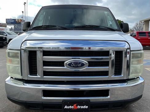 Used 2009 Ford E-350 and Econoline 350 XLT RWD image 9
