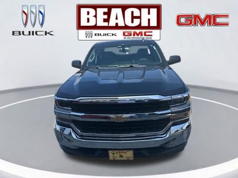Used 2018 Chevrolet Silverado 1500 LT w/ All Star Edition image 8