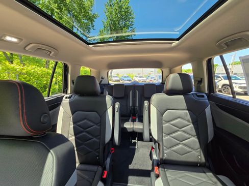 New 2026 Volkswagen Atlas Peak Edition AWD/4WD image 23