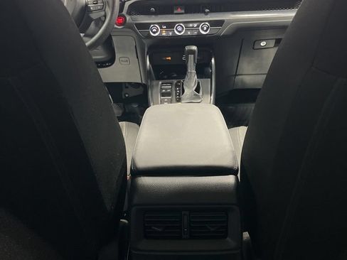 Used 2023 Honda CR-V LX image 31