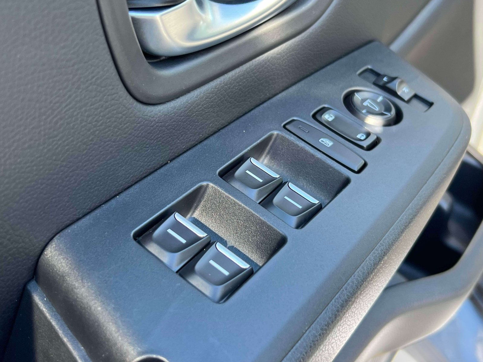 Used 2024 Honda Pilot Touring image 16