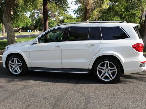 Used 2015 Mercedes-Benz GL 550 4MATIC image 50