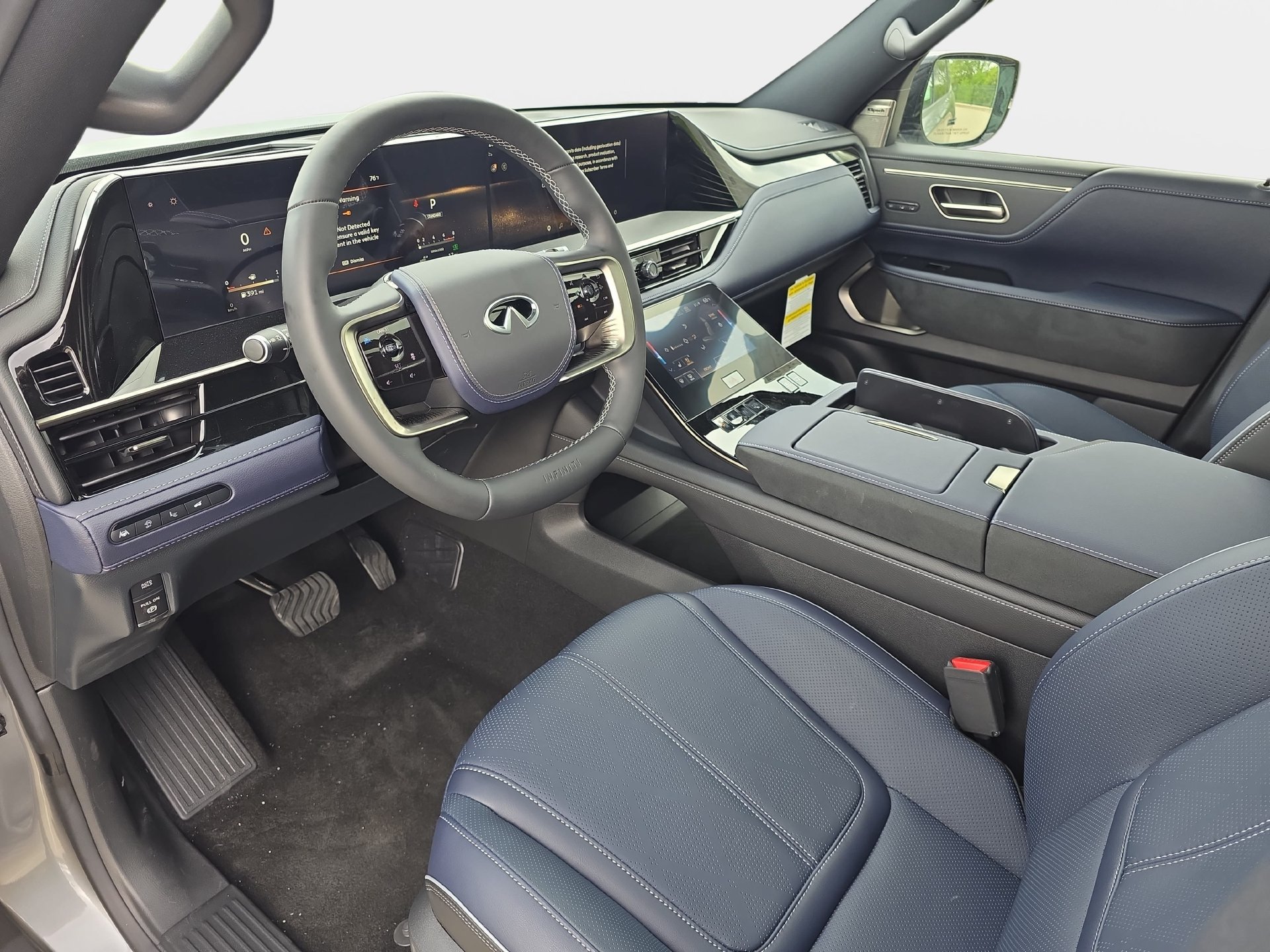 New 2026 INFINITI QX80 4WD w/ Sport Exterior Package image 16
