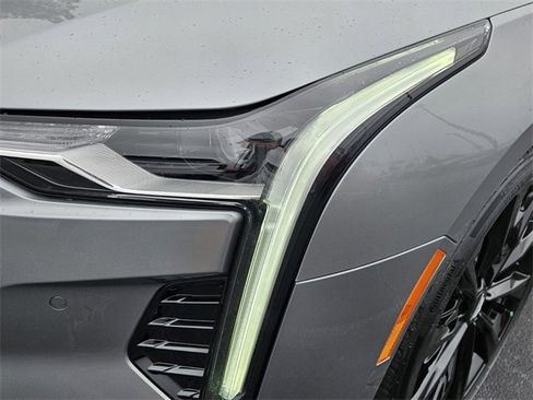 New 2025 Cadillac CT4 Premium Luxury image 6