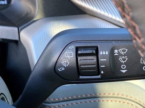 Used 2025 Ford Explorer Active w/ Active Comfort Package image 20