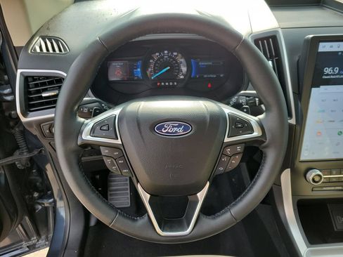 Used 2024 Ford Edge SEL w/ Convenience Package AWD/4WD image 23