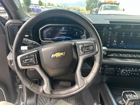 Used 2024 Chevrolet Silverado 1500 LTZ AWD/4WD image 13