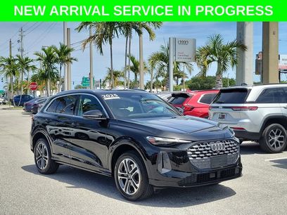 Used 2025 Audi Q5 Premium w/ Convenience Package