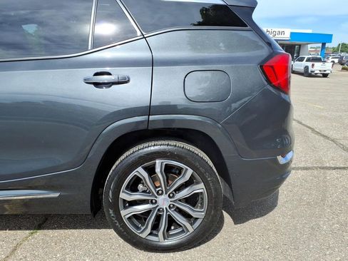 Used 2018 GMC Terrain Denali w/ Advanced Safety Package AWD/4WD image 23