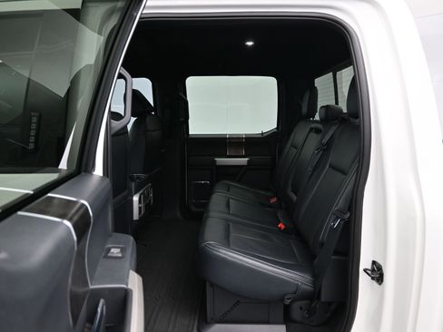 Used 2022 Ford F250 Lariat w/ Tremor Off-Road Package image 10