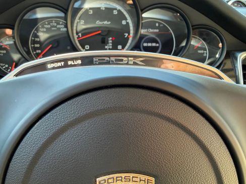 Used 2016 Porsche Panamera Turbo image 35