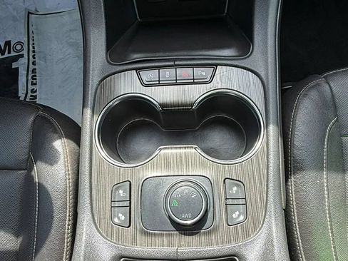 Used 2020 GMC Acadia SLT AWD/4WD image 33