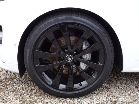 Certified 2025 Land Rover Range Rover Sport Dynamic SE image 36