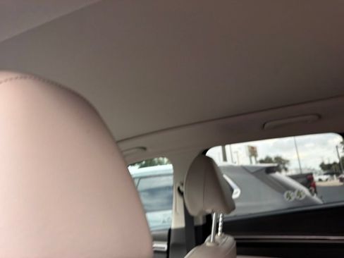 Used 2023 Hyundai Tucson Limited FWD image 10