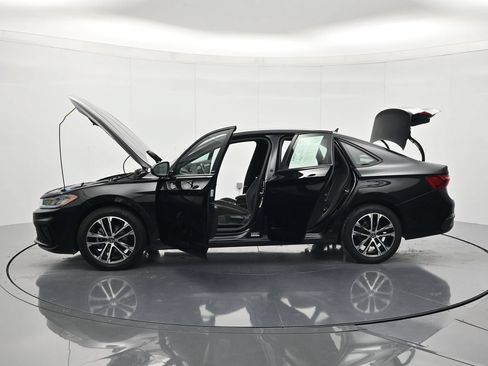 Used 2025 Volkswagen Jetta Sport FWD image 46