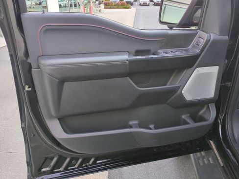 Used 2025 Ford F150 Raptor image 14