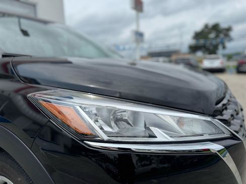Used 2024 Nissan Kicks S FWD image 15