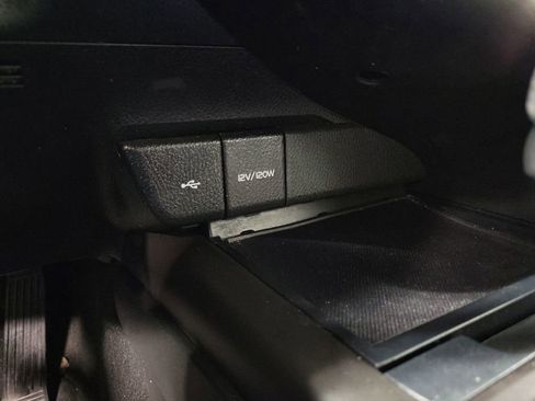 Used 2022 Toyota Camry LE FWD image 17