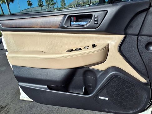 Used 2016 Subaru Outback 2.5i Limited image 27