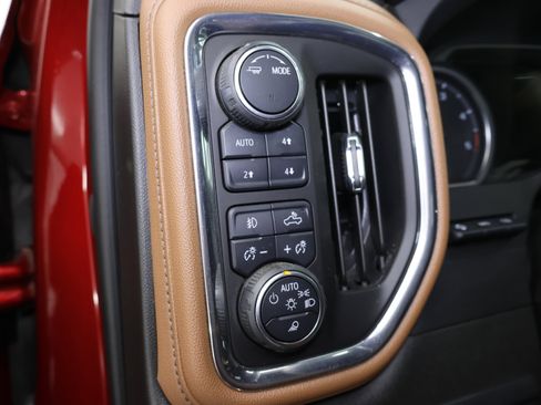 Used 2023 Chevrolet Silverado 3500 High Country image 50