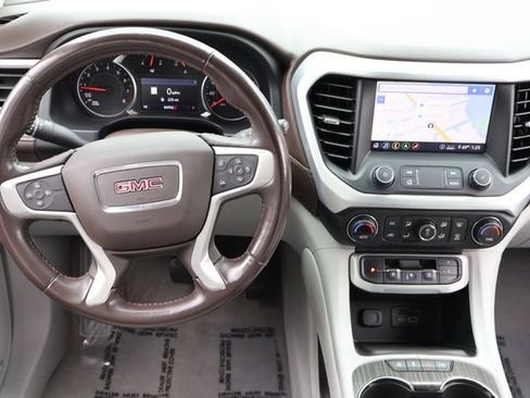 Used 2020 GMC Acadia SLT image 19