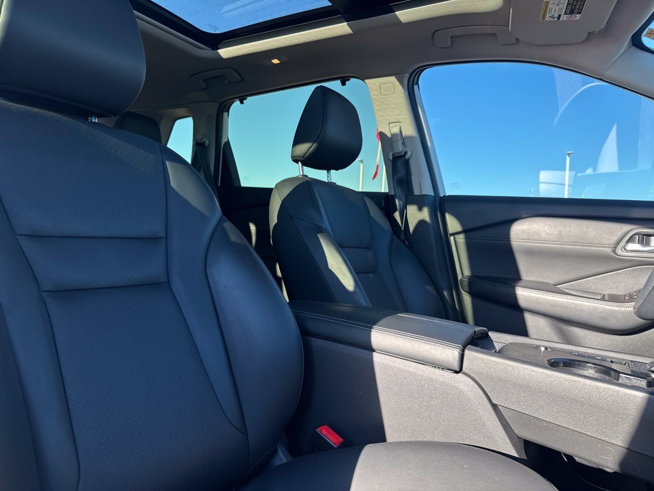 Certified 2024 Nissan Rogue SV w/ SV Premium Package FWD image 36