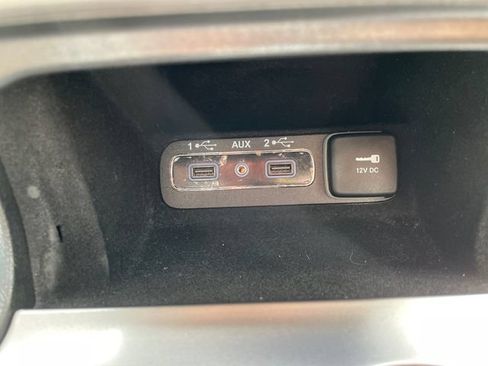 Used 2020 Jeep Grand Cherokee Limited AWD/4WD image 35
