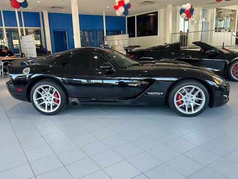Used 2006 Dodge Viper SRT-10 RWD image 8