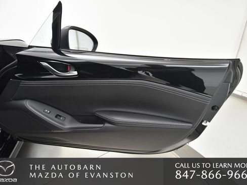 New 2026 MAZDA MX-5 Miata Club w/ Weather Package RWD image 38
