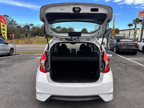 Used 2018 Nissan Versa Note S FWD image 15